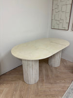 Table à manger CREMA